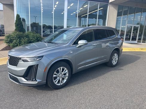 Certified 2024 Cadillac XT6 Luxury w/ LPO, Floor Liner Package image 7