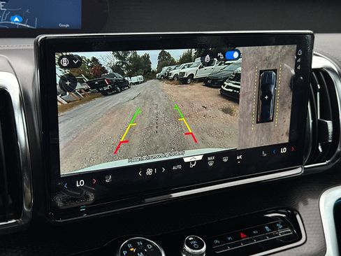 New 2025 Ford Expedition Platinum w/ Stealth Performance Package image 31