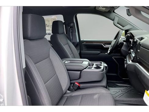 New 2026 Chevrolet Silverado 1500 RST w/ Redline Edition AWD/4WD image 11