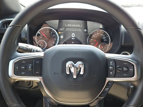 New 2026 RAM 1500 Express AWD/4WD image 21