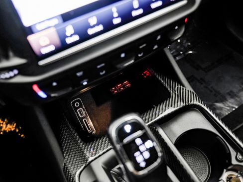 Used 2021 Maserati Levante S GranSport image 64