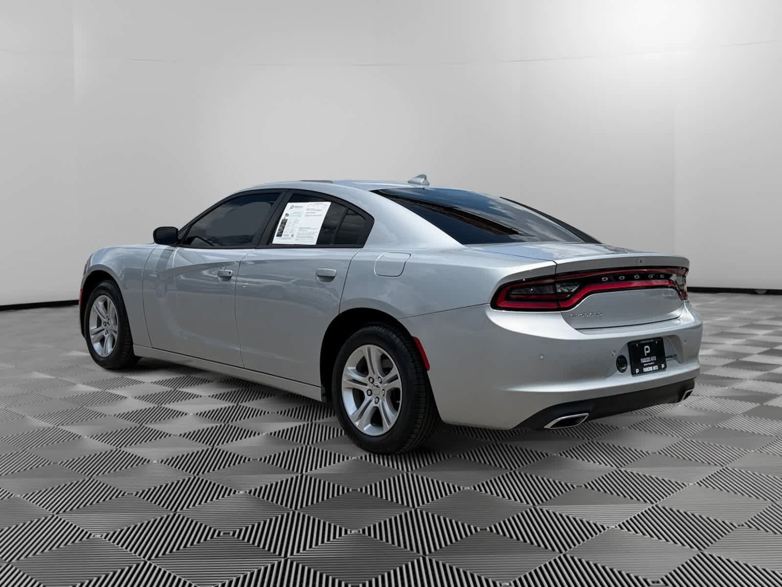 Used 2023 Dodge Charger SXT w/ Cold Weather Package RWD image 6