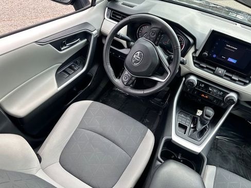 Used 2023 Toyota RAV4 XLE w/ Convenience Package image 21