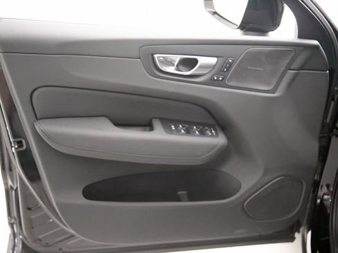 Used 2026 Volvo XC60 B5 Plus AWD/4WD image 10