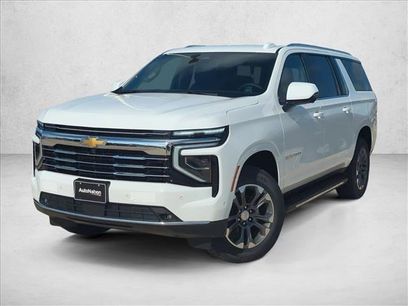 New 2026 Chevrolet Suburban LT w/ Comfort Package