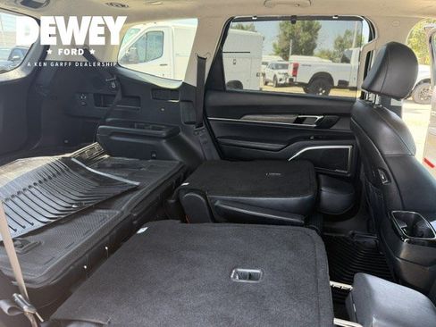 Used 2022 Kia Telluride SX w/ SX Prestige Package AWD/4WD image 40