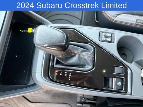 Used 2024 Subaru Crosstrek 2.5i Limited AWD/4WD image 27