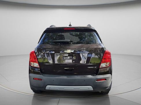 Used 2016 Chevrolet Trax LT w/ LT Convenience Package FWD image 5