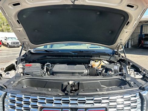 Used 2021 GMC Yukon Denali image 33