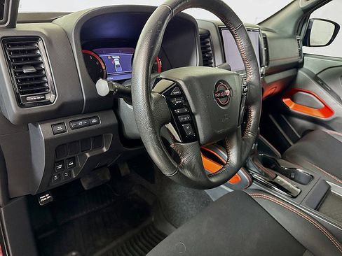 Used 2022 Nissan Frontier PRO-4X w/ Off-Road Protection Package AWD/4WD image 9