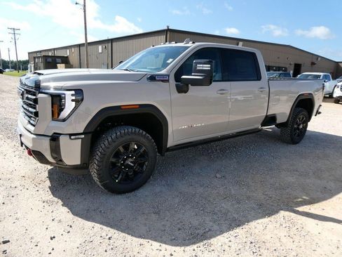 New 2026 GMC Sierra 3500 AT4 w/ AT4 Premium Plus Package AWD/4WD image 8
