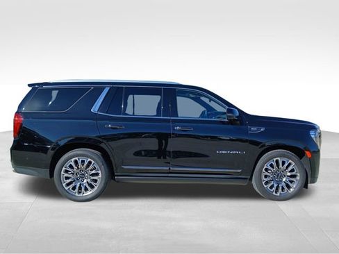 Certified 2024 GMC Yukon Denali Ultimate AWD/4WD image 6