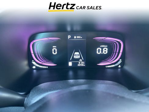 Used 2025 Kia Soul LX w/ LX Technology Package image 5