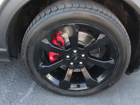 Used 2022 Ford Explorer ST w/ Equipment Group 401A AWD/4WD image 43