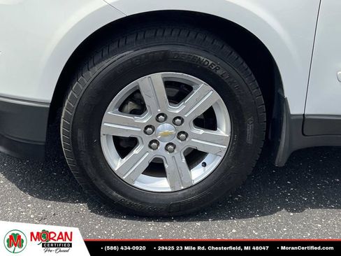 Used 2012 Chevrolet Traverse LT FWD image 9