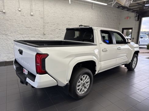 New 2026 Toyota Tacoma SR5 image 8
