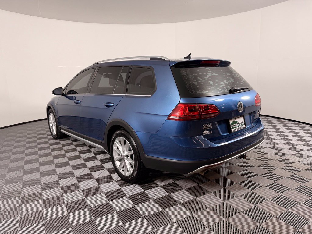 Used 2017 Volkswagen Golf Alltrack S AWD/4WD image 11
