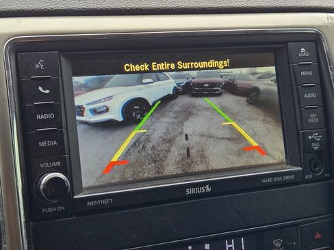 Used 2012 Jeep Grand Cherokee Laredo image 32