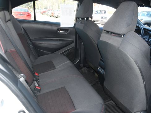 Certified 2025 Toyota Corolla SE image 18