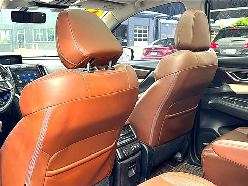 Used 2019 Subaru Ascent Touring w/ Popular Package #3 AWD/4WD image 18
