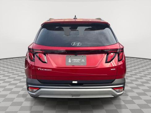 Certified 2025 Hyundai Tucson SEL image 5