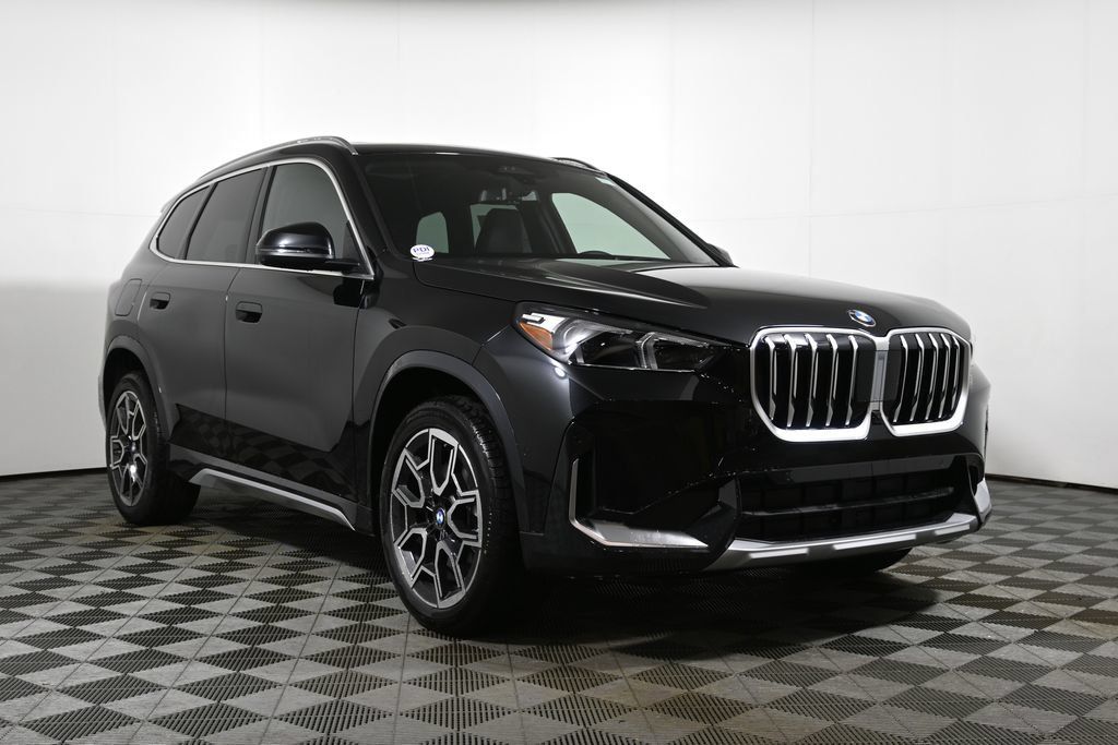 Used 2026 BMW X1 xDrive28i w/ Technology Package AWD/4WD image 9