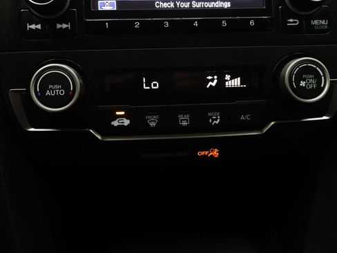 Used 2020 Honda Civic LX image 25