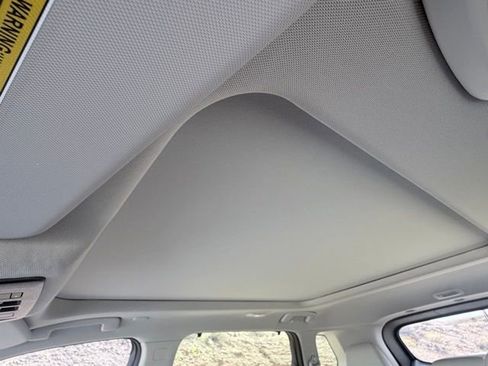 Certified 2025 Nissan Rogue SL w/ SL Premium Package image 29