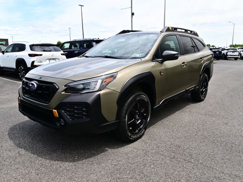 Used 2024 Subaru Outback Wilderness AWD/4WD image 4