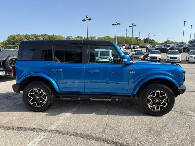 Used 2024 Ford Bronco Outer Banks AWD/4WD image 8