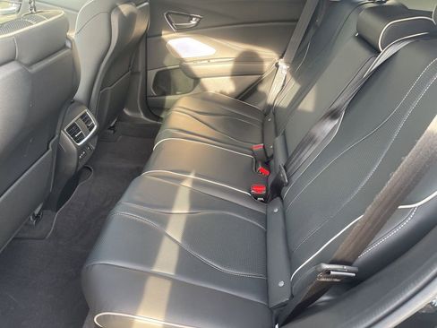 Certified 2025 Acura RDX SH-AWD image 10