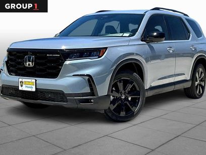 New 2025 Honda Pilot Black Edition