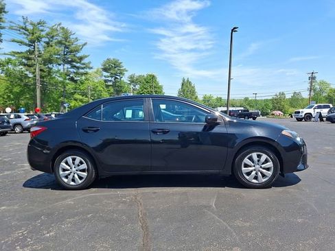 Used 2016 Toyota Corolla LE FWD image 7