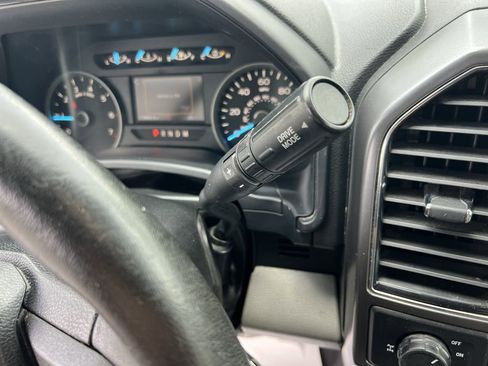 Used 2019 Ford F150 XLT w/ Equipment Group 301A Mid RWD image 26
