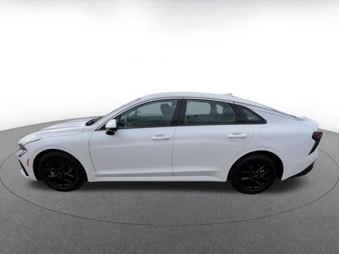 Used 2025 Kia K5 LXS image 10