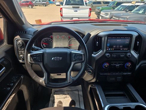 Used 2019 Chevrolet Silverado 1500 LT Trail Boss AWD/4WD image 22