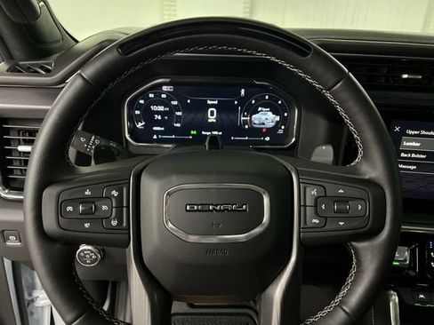Certified 2026 GMC Sierra 1500 Denali Ultimate AWD/4WD image 11
