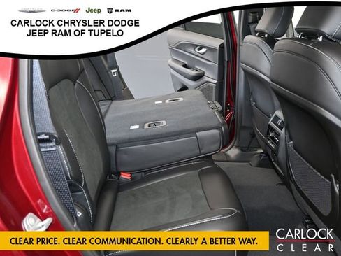 New 2025 Jeep Grand Cherokee Altitude image 37