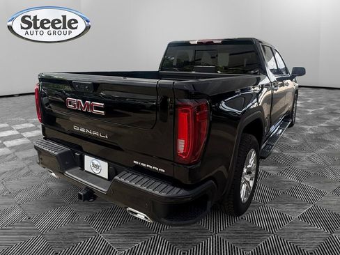 Used 2025 GMC Sierra 1500 Denali AWD/4WD image 5