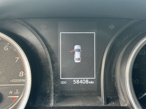 Used 2021 Toyota Camry LE FWD image 20