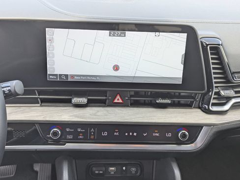 Certified 2025 Kia Sportage X-Line AWD/4WD image 22