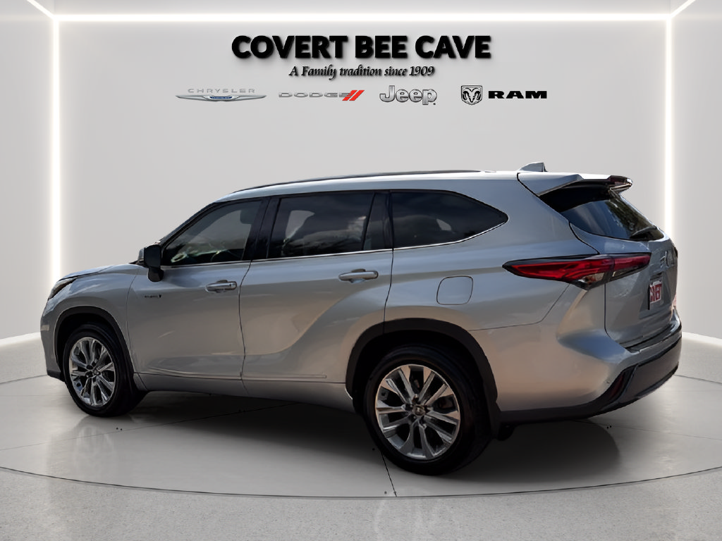 Used 2020 Toyota Highlander Limited FWD image 6
