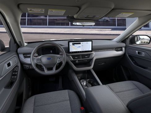 New 2026 Ford Explorer Active AWD/4WD image 9