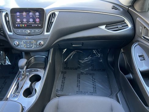 Used 2023 Chevrolet Malibu LT image 32