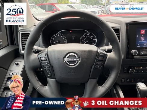Used 2024 Nissan Frontier SV w/ SV Convenience Package RWD image 18