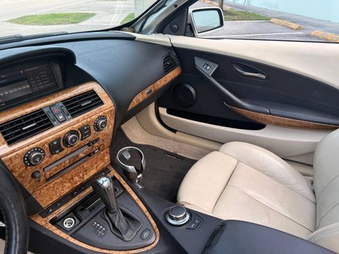 Used 2007 BMW 650i Convertible RWD image 16