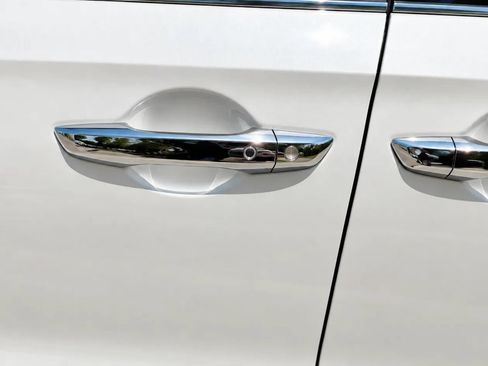 Used 2018 Honda Odyssey EX-L image 14