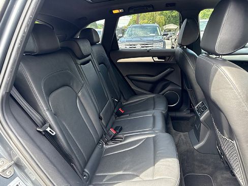 Used 2012 Audi Q5 3.2 Prestige w/ Prestige Pkg image 15