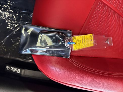 Used 2024 Chevrolet Corvette Stingray Preferred Cpe w/ Z51 Performance Package image 39