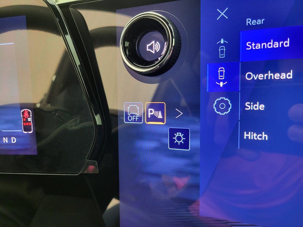 New 2026 Chevrolet Blazer EV RS AWD/4WD image 12